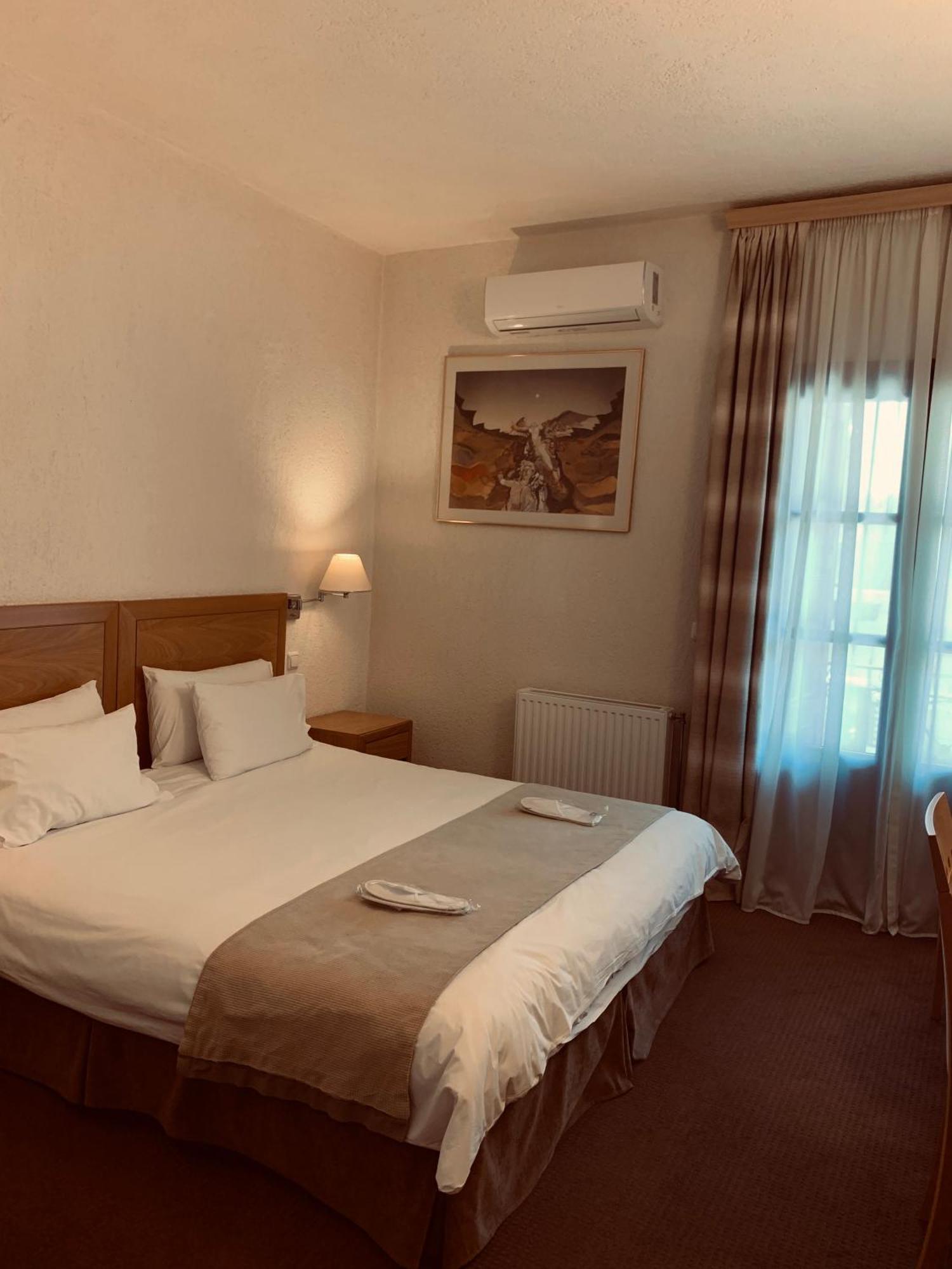 Boutique Hotel Parnassia Arachova Bilik gambar